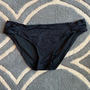 Mid Rise Bikini Bottom